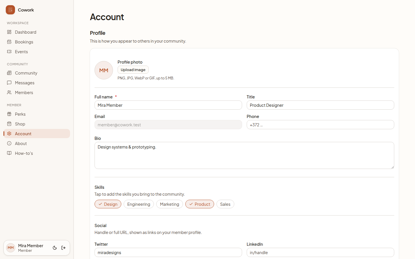 The billing page listing invoices with a Pay button